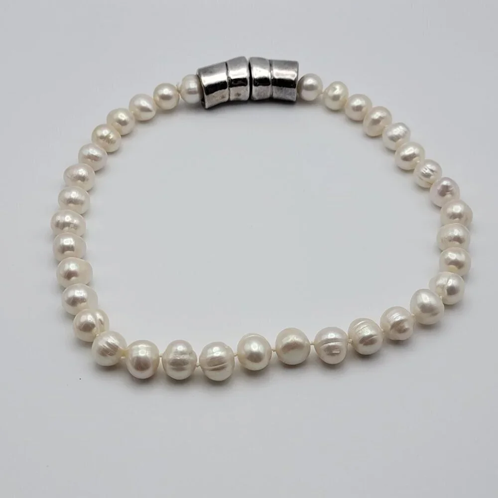 Large Freshwater Pearl Necklace 19 Inch White Silver Tone Magnetic Clasp 12.7mm - Picture 2 of 9